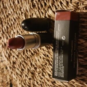 MAC Cosmetics Satin lipstick Brave New